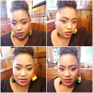 Meet your Posher, Latisha